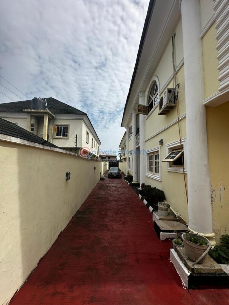5 bedroom Penthouse For Sale Victoria Garden City Lekki Lagos - 2