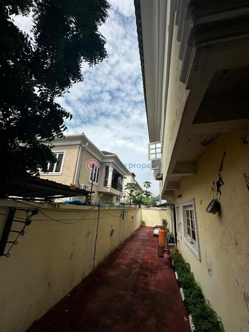 5 bedroom Penthouse For Sale Victoria Garden City Lekki Lagos - 10