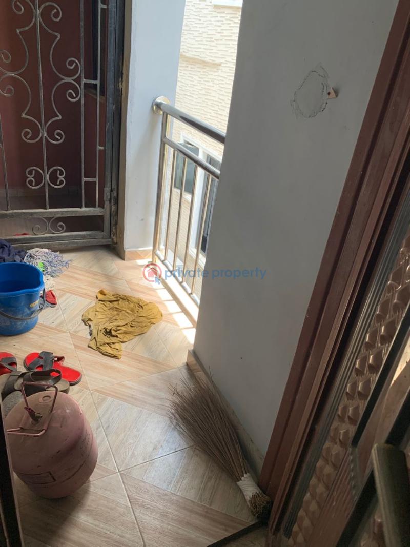 1 bedroom Block Of Flats For Rent Ago Palace Ojota Lagos - 4