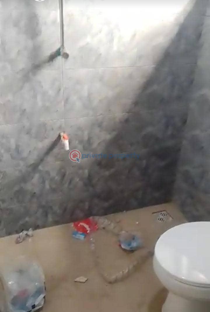 1 bedroom Self Contain For Rent Ogui Road Enugu Area  - 7