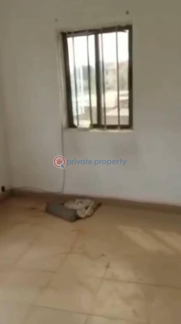1 bedroom Self Contain For Rent Ogui Road Enugu Area  - 6