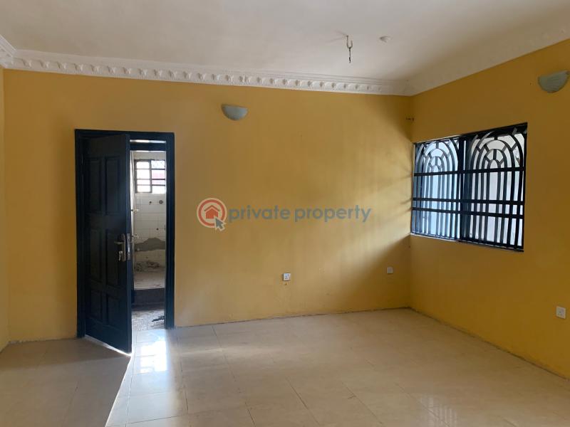 For rent 1 bedroom Room or Boys Quarter Seaside Estate Badore Ajah Lagos (PID 8PALXV