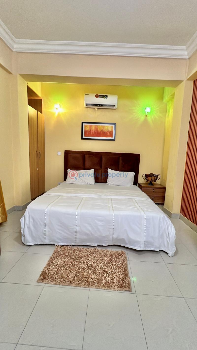 1 bedroom Self Contain For Rent 43 Lawal Street Opp Circle Mall Jakande Lekki Lagos Epe Lagos - 3