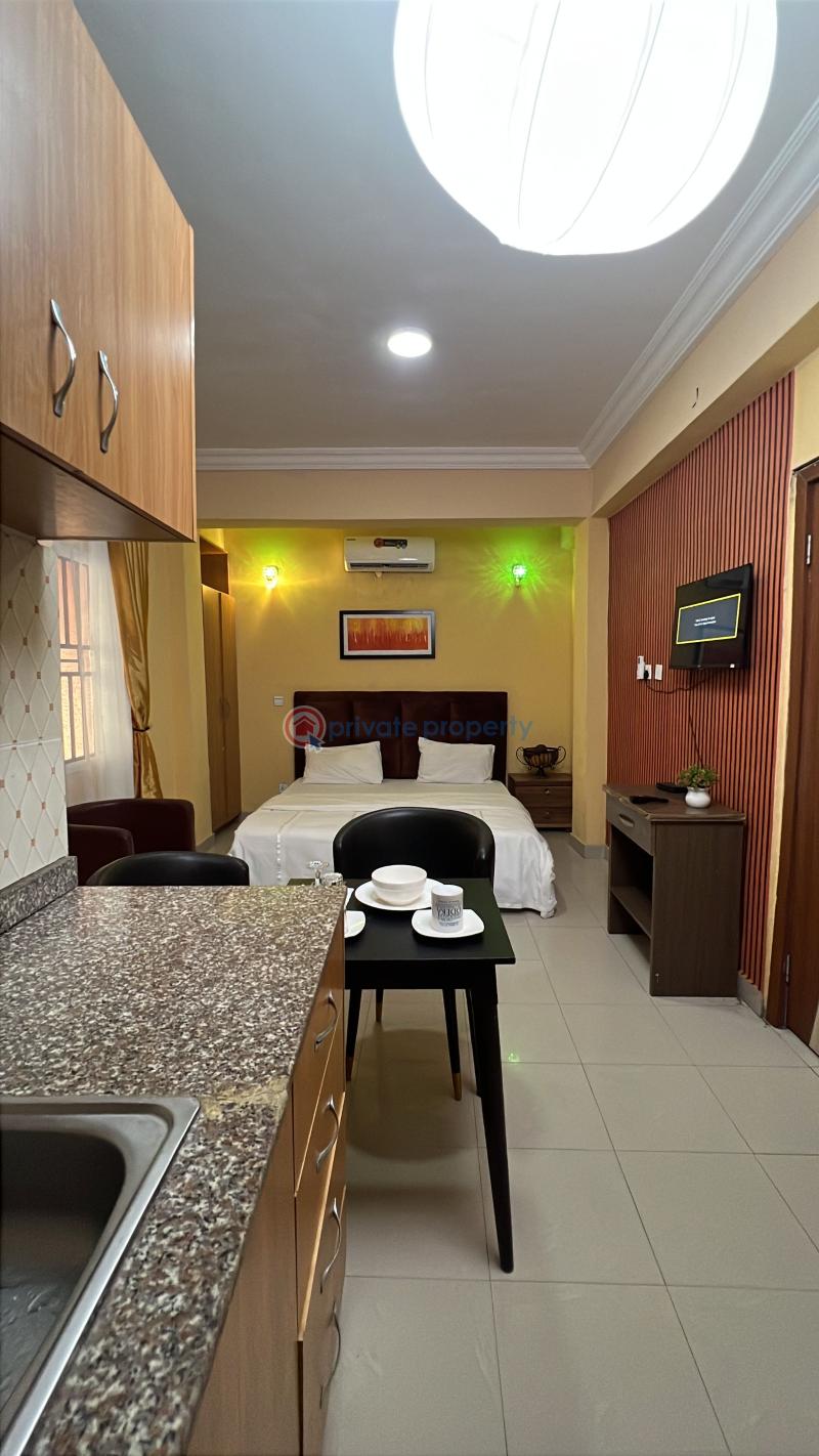1 bedroom Self Contain For Rent 43 Lawal Street Opp Circle Mall Jakande Lekki Lagos Epe Lagos - 5
