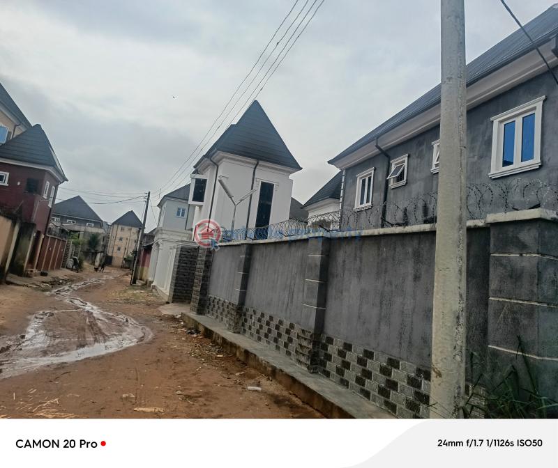 10 bedroom Block Of Flats For Sale Royal Estate Egbeada Owerri Imo - 11