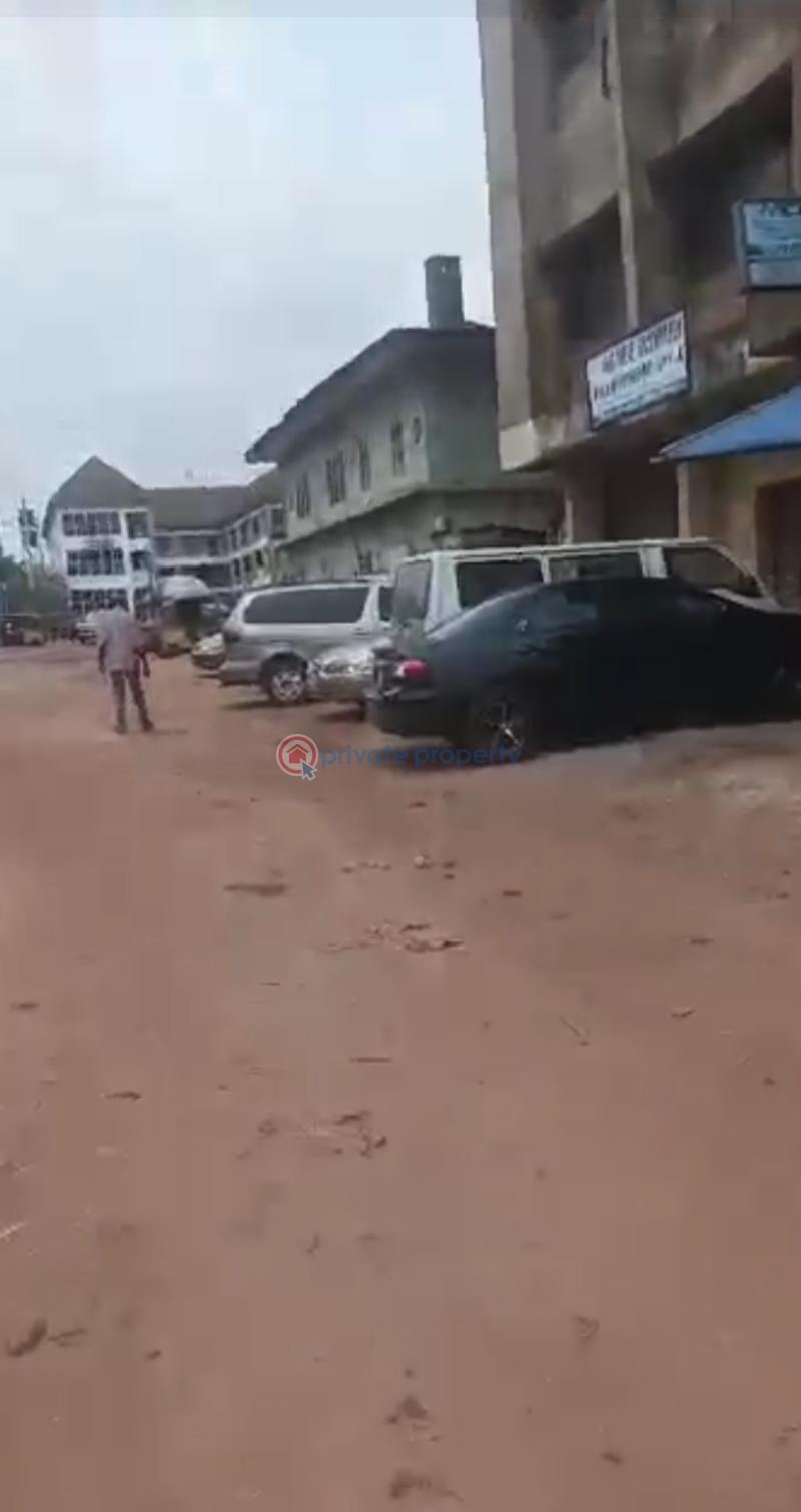 10 bedroom Townhouse For Sale Proximal To Ogui Road Enugu Area  - 2