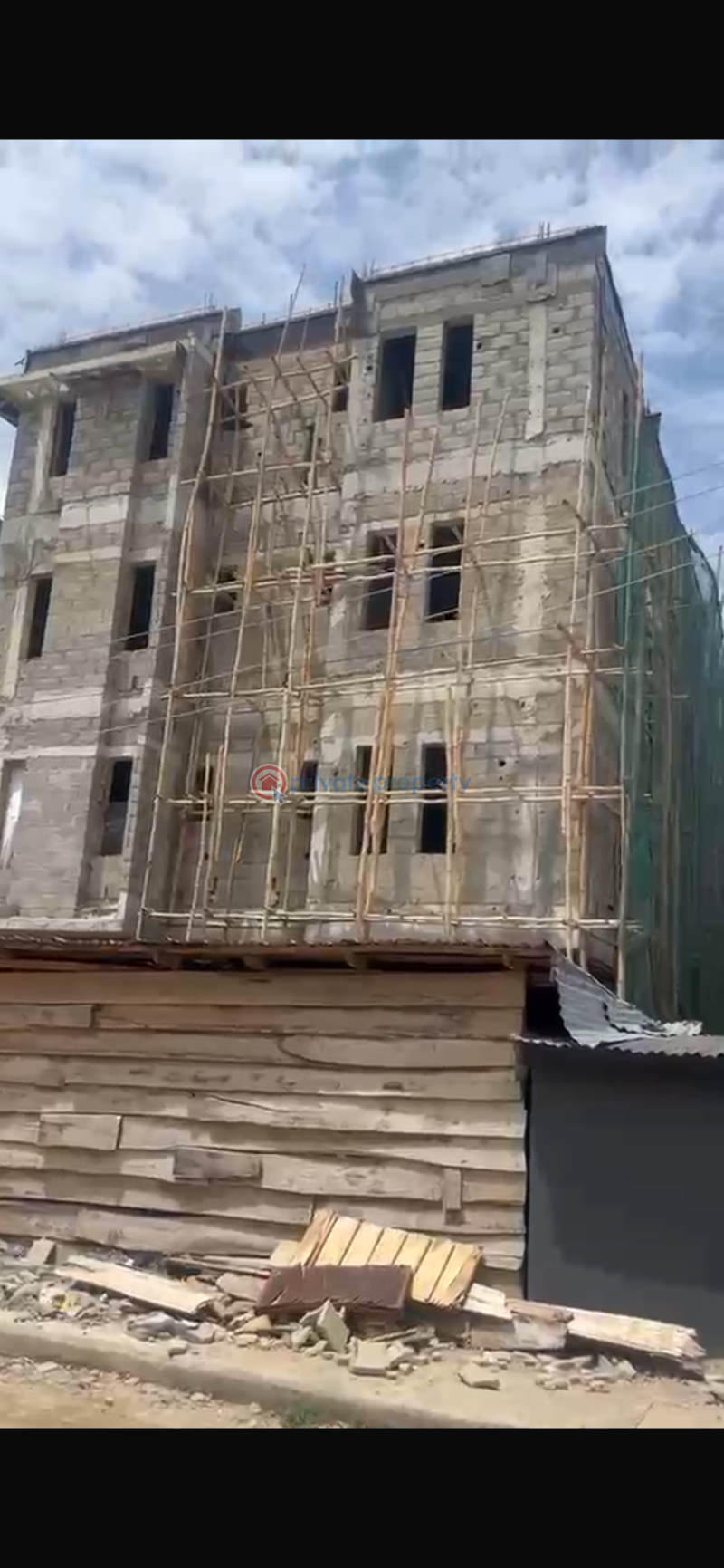2 bedroom Block Of Flats For Sale Pedro Association Estate Gbagada Gbagada Lagos - 1