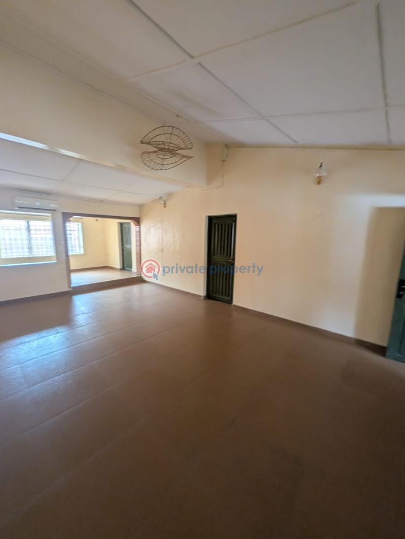 Commercial Property For Rent Old Bodija | Ibadan Oyo - 4