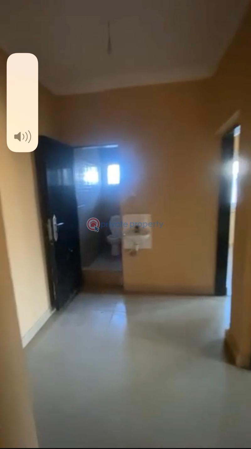 *open for inspection*   decent 3 bedroom ground flat all room ensuite n guest toilet all tilled with kitchen cabinets n - 4 3 bedroom Block Of Flats For Rent Gbagada Lagos - 4