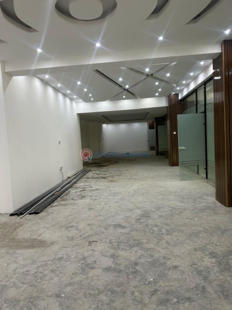 Open plan office space/commercial building - 4 Office For Rent Lekki Phase 1 Lekki Lagos - 4