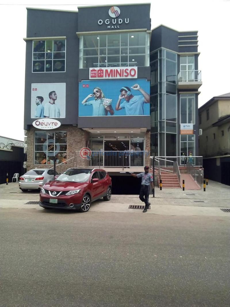 Mall/Complex/Plaza For Sale Ogudu Road Ojota Lagos - 0