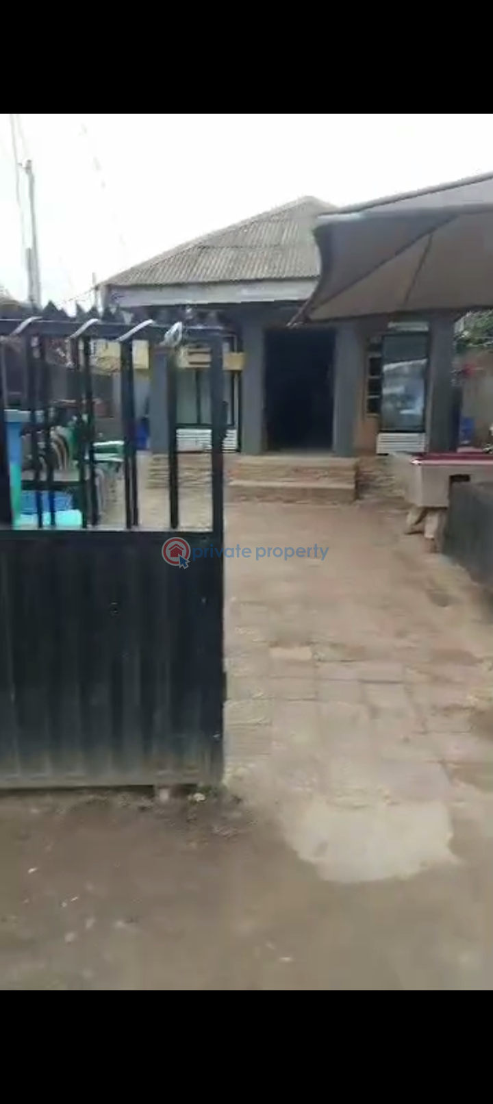House For Rent Directly Facing Akute / Ajuwon Road Yakoyo/Alagbole Ojodu Lagos - 0