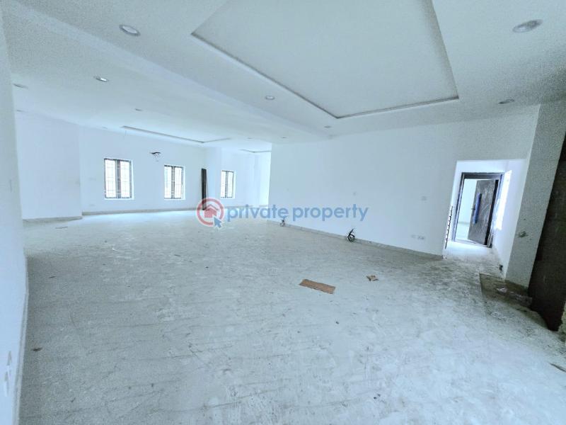 Open space office on ground floor - 4 1 bedroom Office For Rent Chevron Drive Lekki Lagos - 4