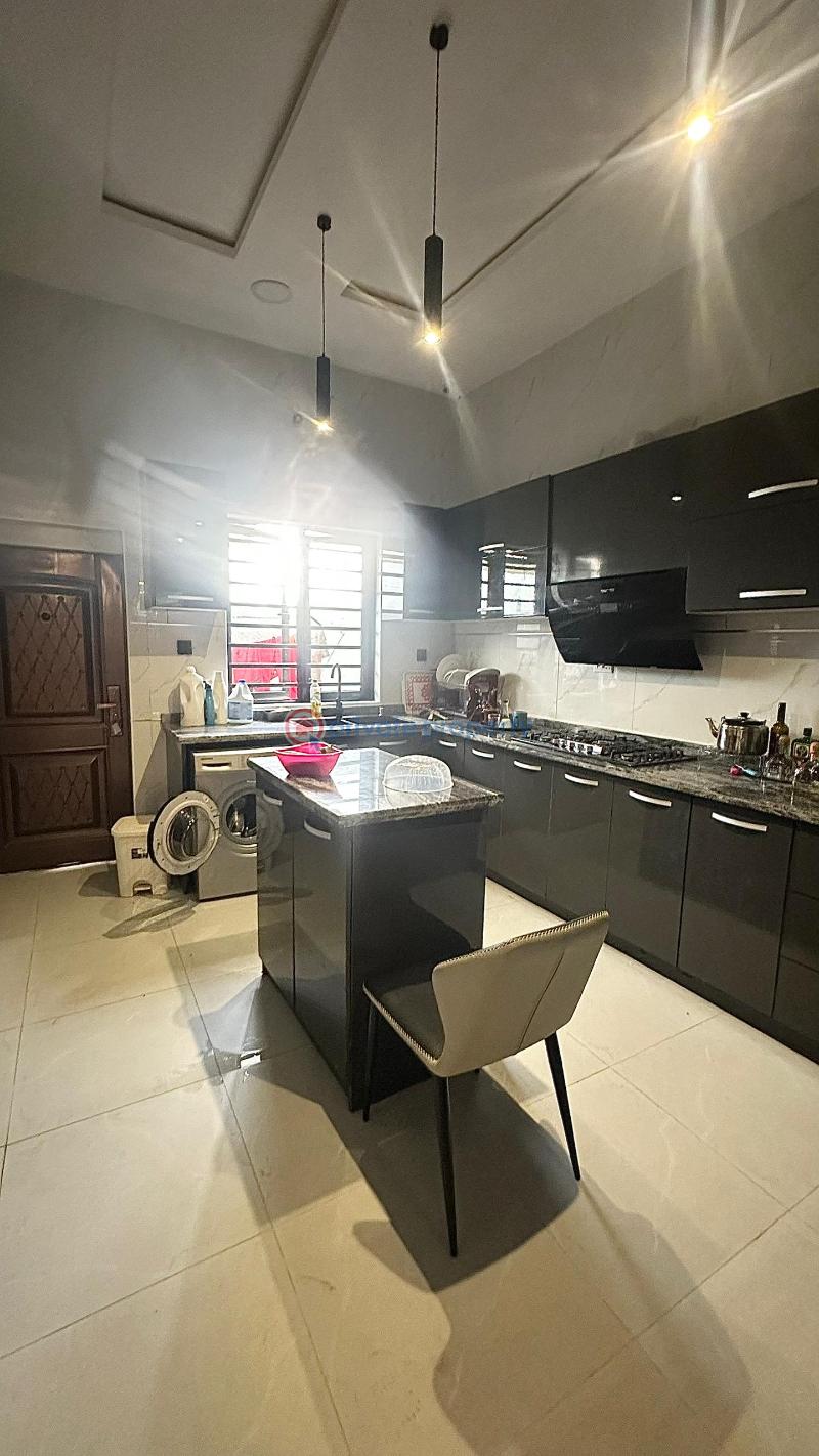 4 bedroom Semi detached Duplex For Sale Chevron Drive Lekki Lagos - 4