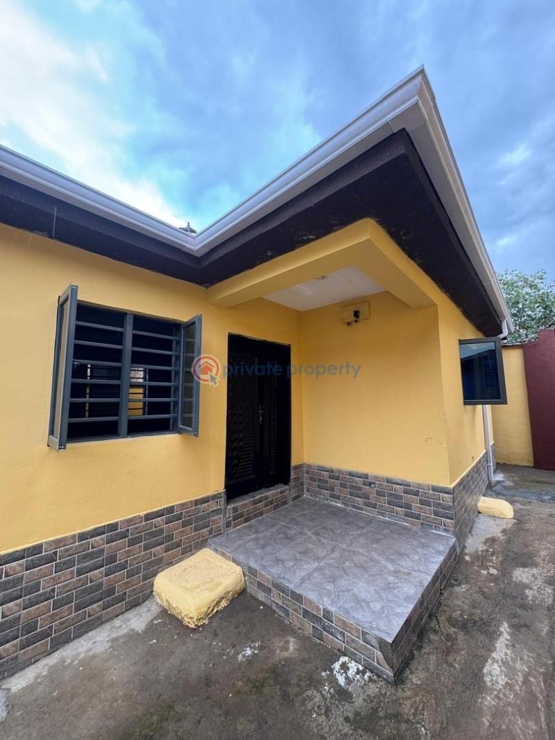 Flat & Apartment For Rent Opposite Kolapo Ishola Gra. Akobo Ibadan Oyo