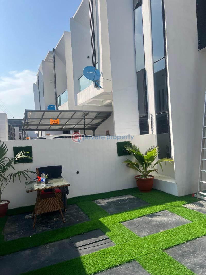 4 bedroom Detached Duplex Short let Orchid Lekki Lagos - 1