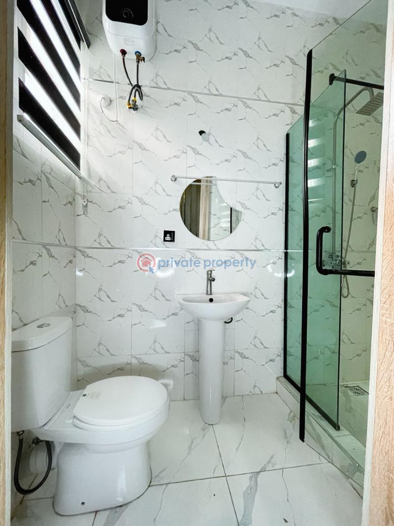 Our stunning 4 bedroom self compound - 12 4 bedroom Duplex Short let Freedom Way Lekki Phase 1 Lagos - 12