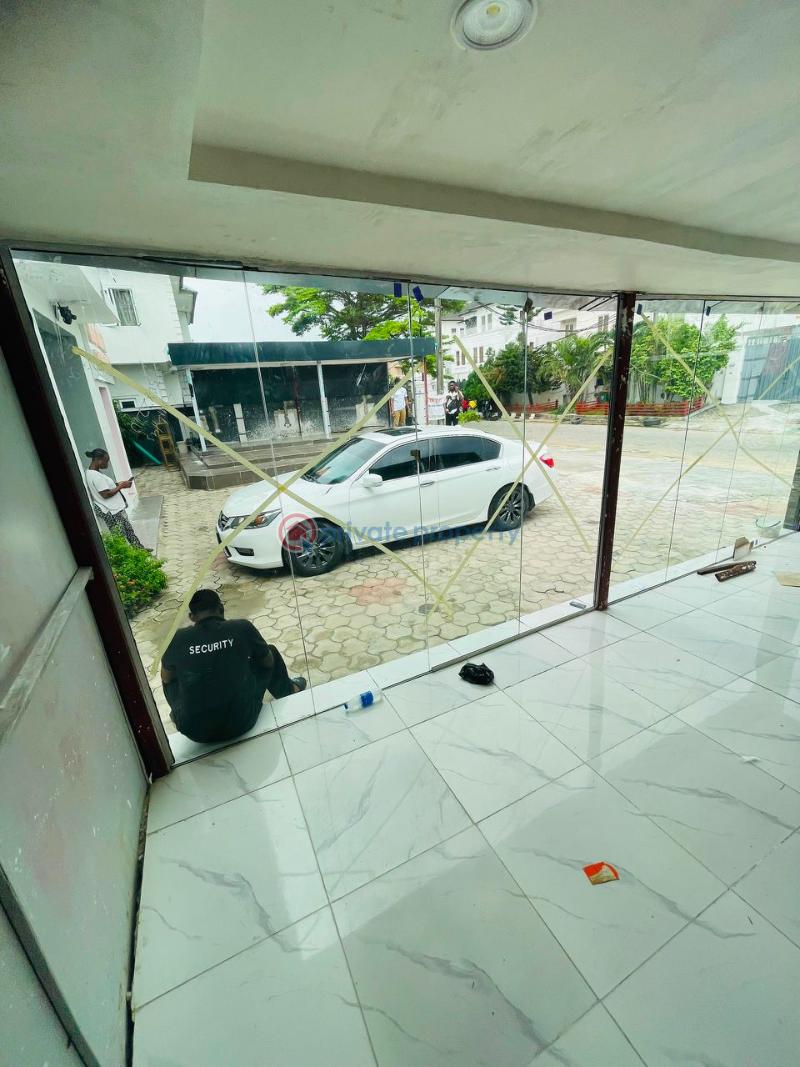Shop For Rent Lekki Phase 1 Lagos - 1