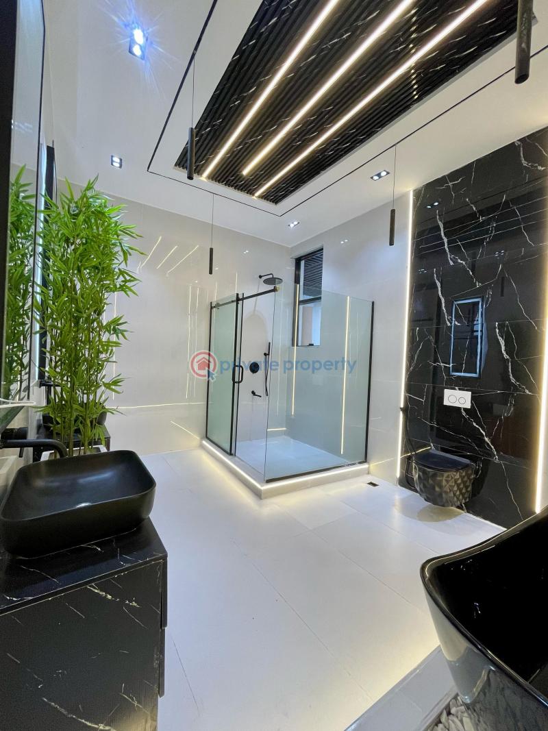 5 bedroom Detached Duplex For Sale Chevron Drive Lekki Lagos - 3