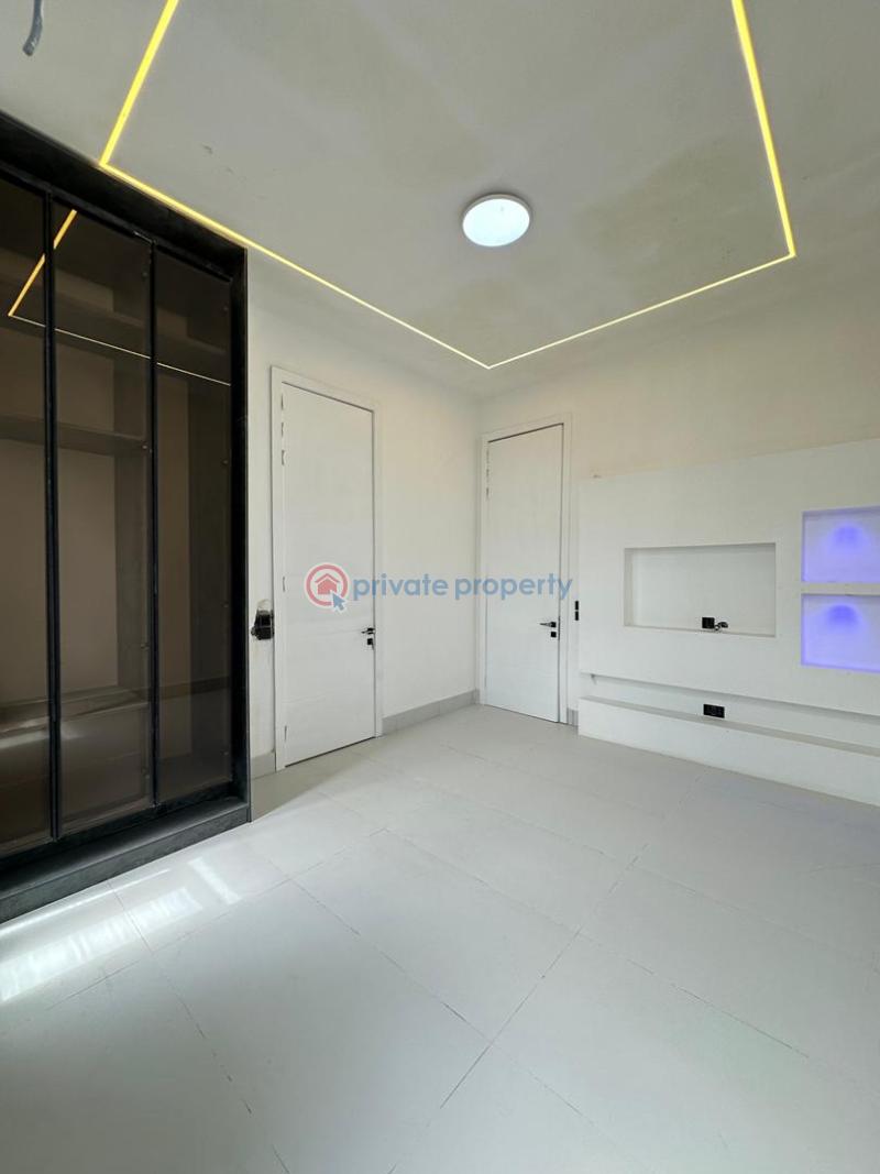 5 bedroom Semi detached Duplex For Sale Freedom Way Lekki Phase 1 Lagos - 10