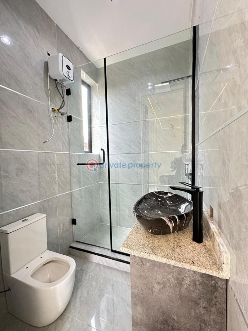 5 bedroom Semi detached Duplex For Sale Freedom Way Lekki Phase 1 Lagos - 13