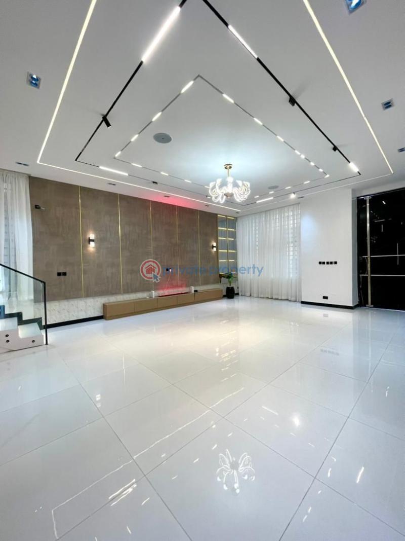 5 bedroom Detached Duplex For Sale Estate Chevron Drive Lekki Lagos - 4