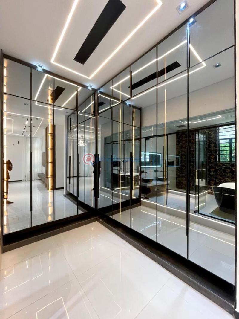 5 bedroom Detached Duplex For Sale Lekki Lagos - 11