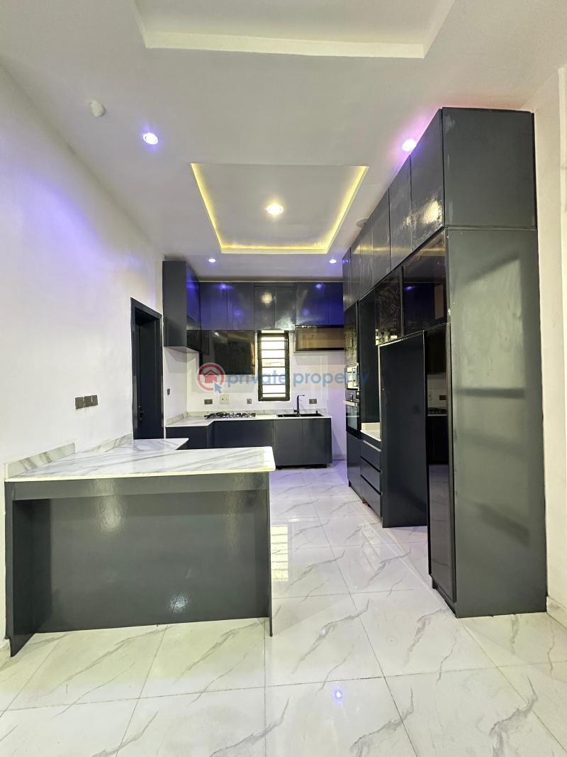 Outstanding exquisitely built 5 bedroom fully detached duplex with bq, water view etc - 4 5 bedroom Detached Duplex For Sale Ajah Lagos - 4