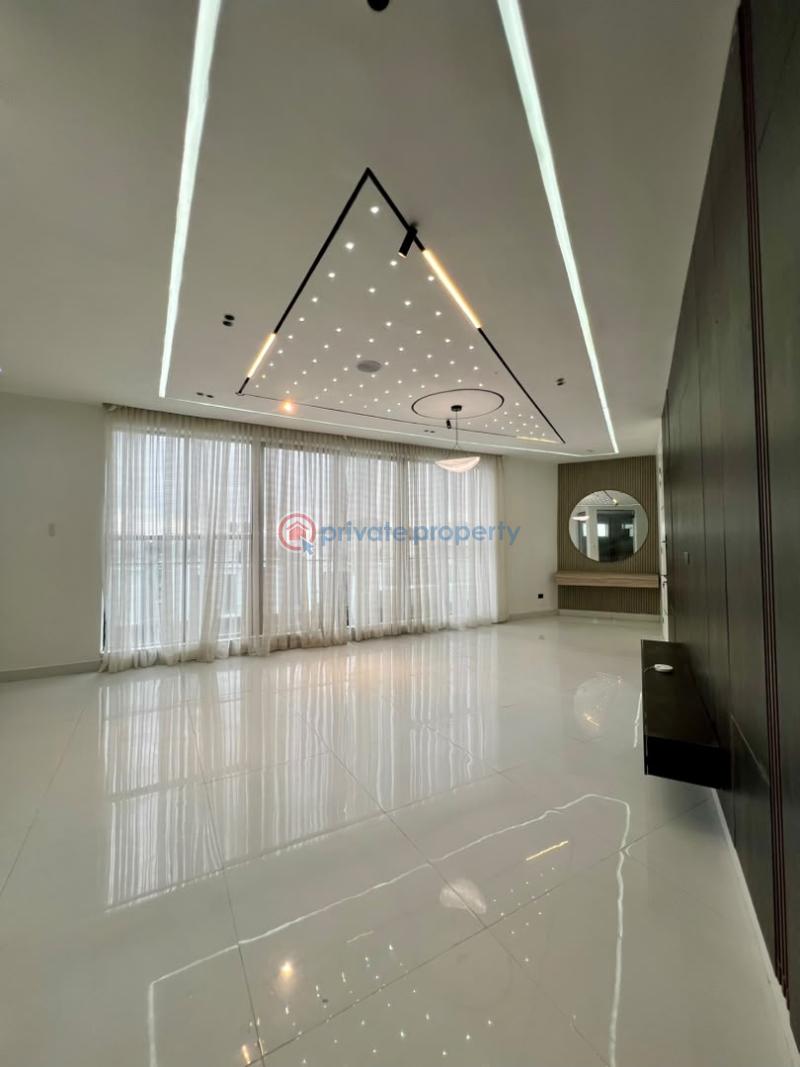 5 bedroom Detached Duplex For Sale Chevron Drive Lekki Lagos - 3