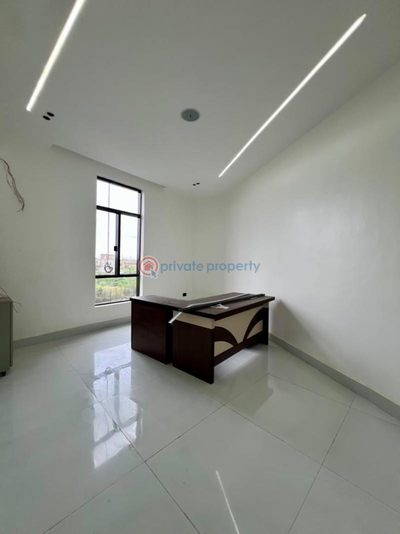 5 bedroom Detached Duplex For Sale Chevron Drive Lekki Lagos - 17