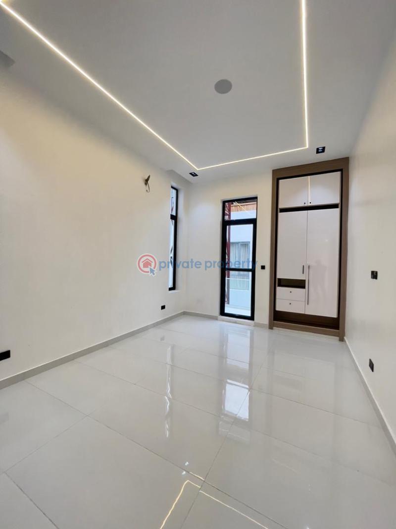 5 bedroom Detached Duplex For Sale Osapa Lekki Lagos - 16