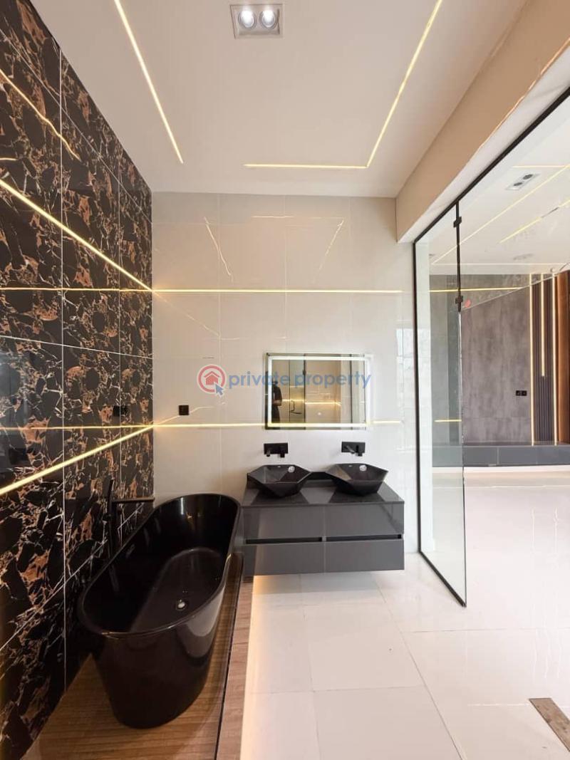 5 bedroom Detached Duplex For Sale Chevron Lekki Lagos - 4