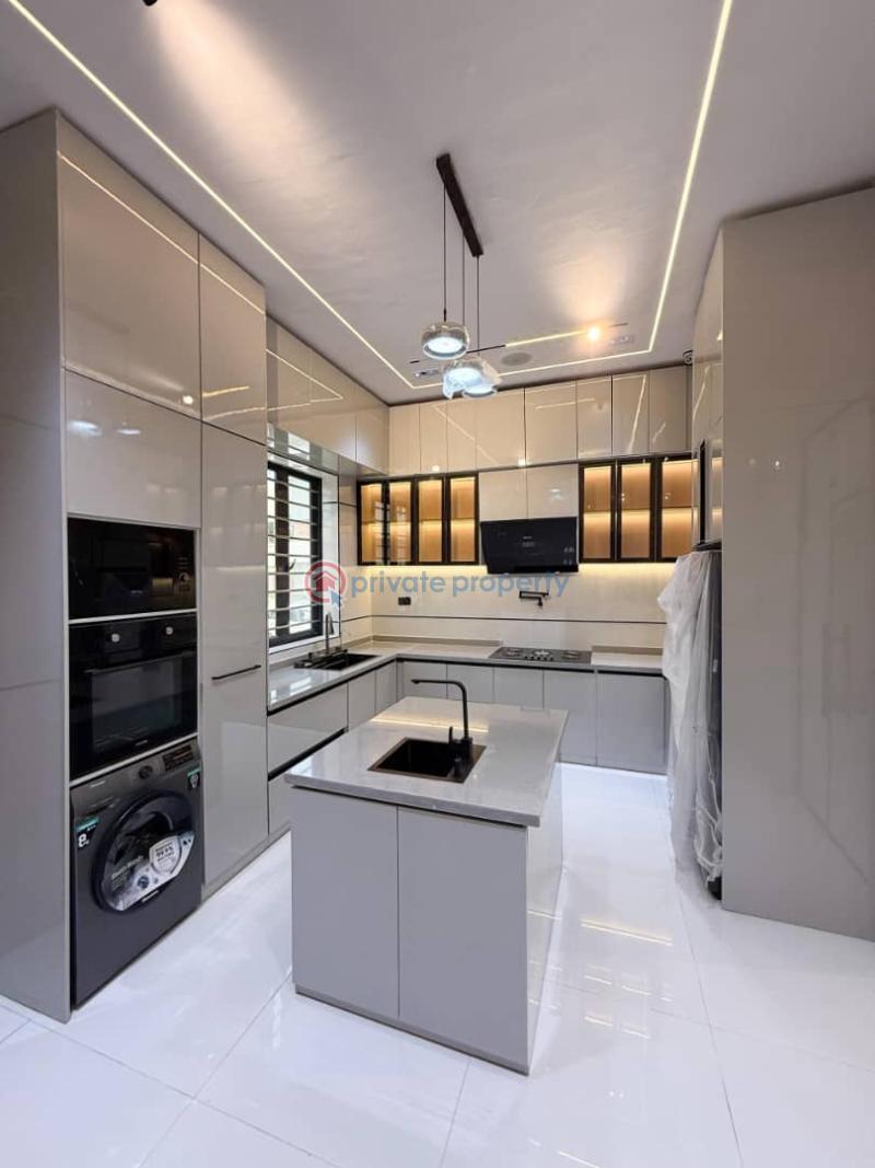 5 bedroom Detached Duplex For Sale Chevron Lekki Lagos - 6