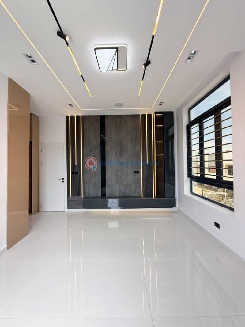 5 bedroom Detached Duplex For Sale Chevron Lekki Lagos - 11