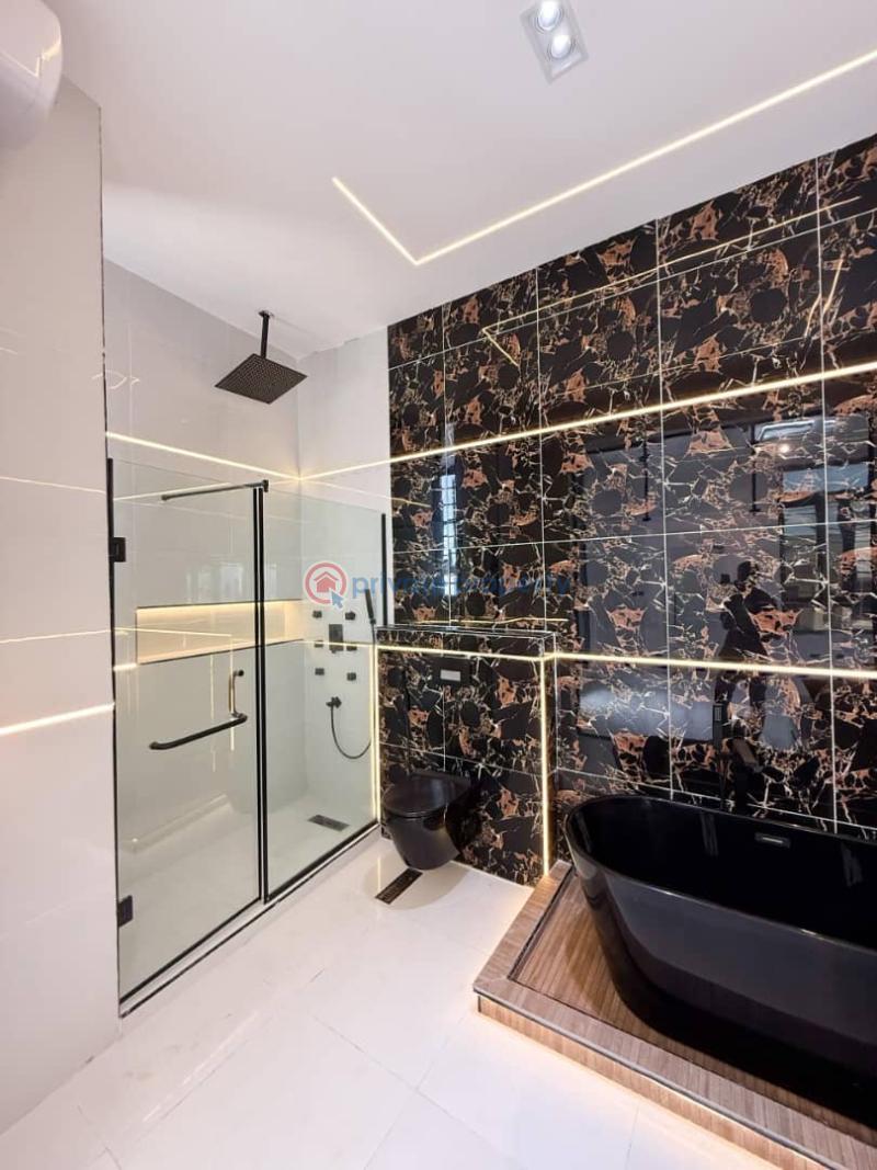 5 bedroom Detached Duplex For Sale Chevron Lekki Lagos - 7