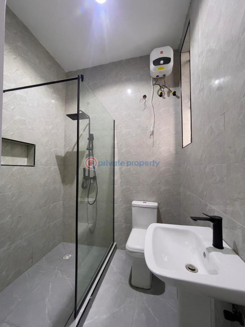 5 bedroom Detached Duplex For Sale Orchid Road Chevron Drive Lekki Lagos - 4