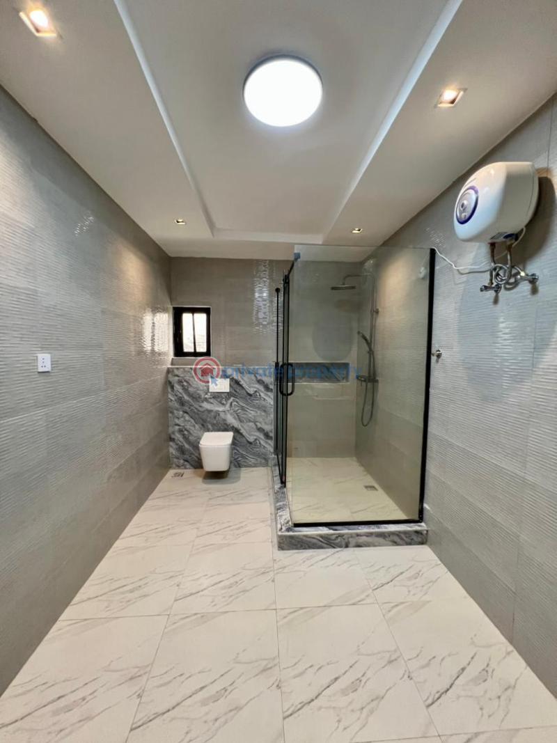 6 bedroom Detached Duplex For Sale Victoria Garden City Lekki Lagos - 7