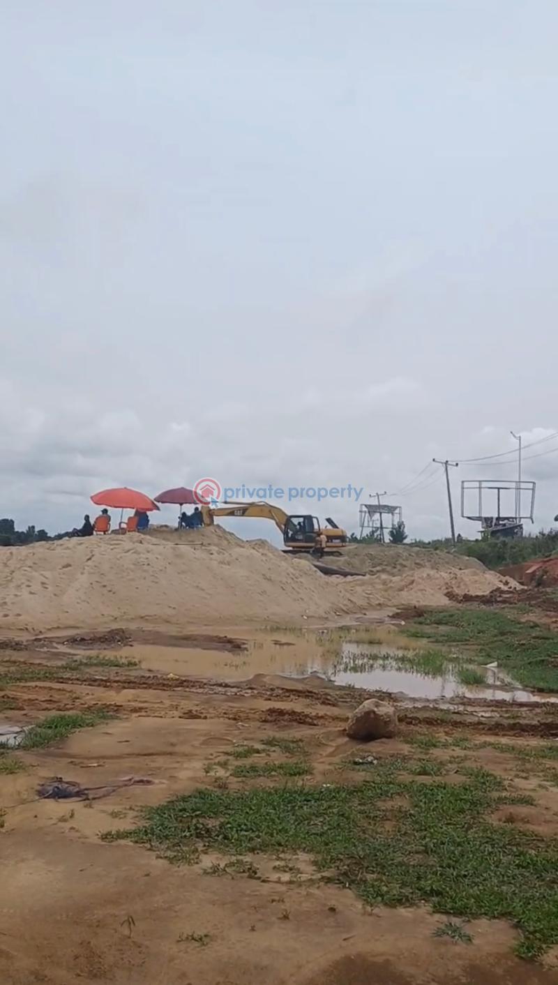 Own 1000sqm at diamond foreshore estate - 1 Mixed use Land For Sale Asaba Delta - 1