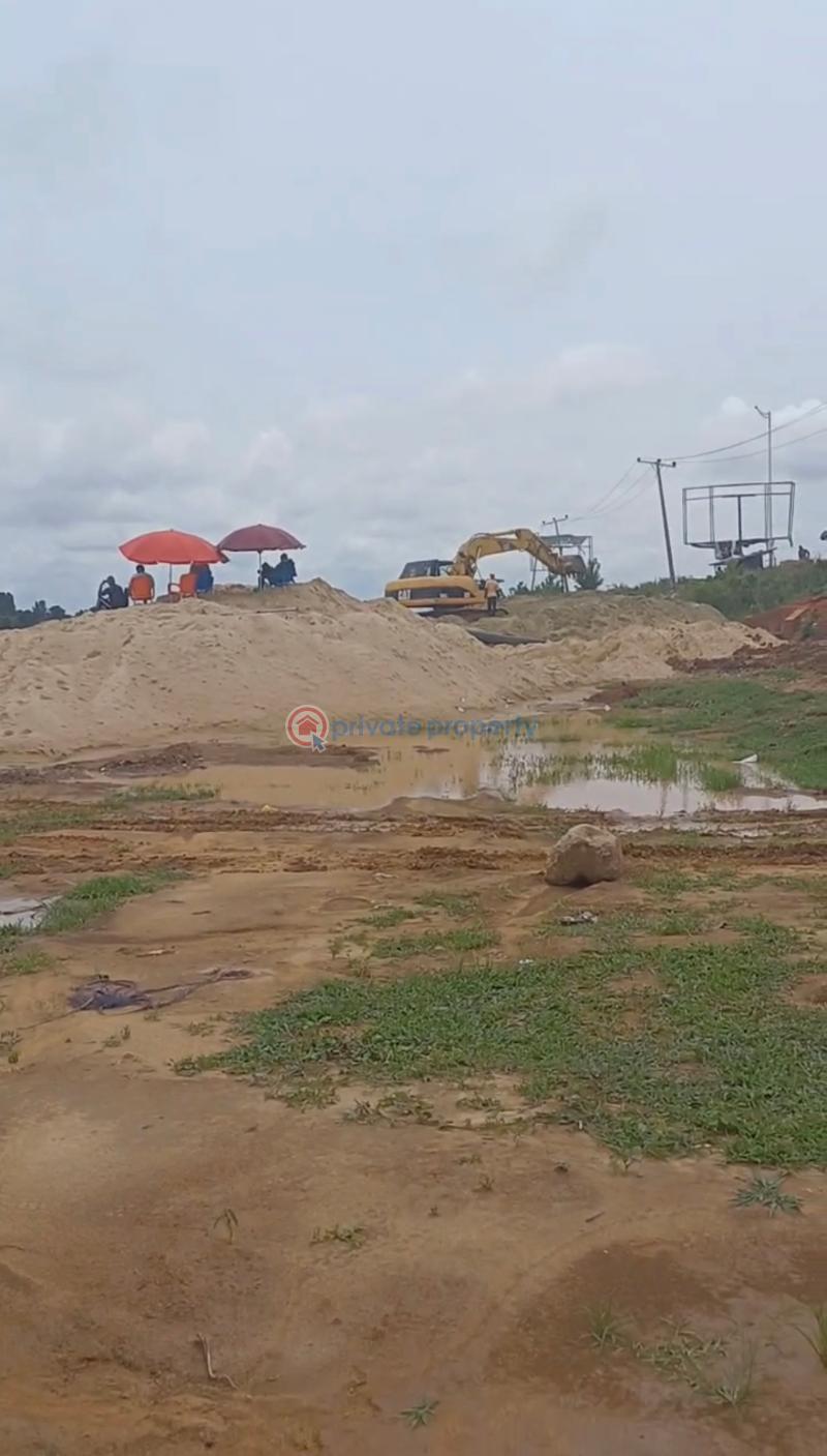 Own 1000sqm at diamond foreshore estate - 3 Mixed use Land For Sale Asaba Delta - 3