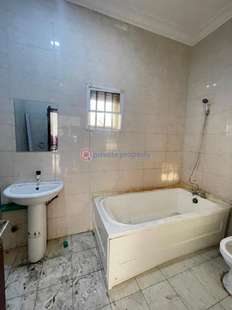 3 bedroom Block Of Flats For Sale Just 15 Minutes Drive Lekki Free Zone. Abijo Ajah Lagos - 19