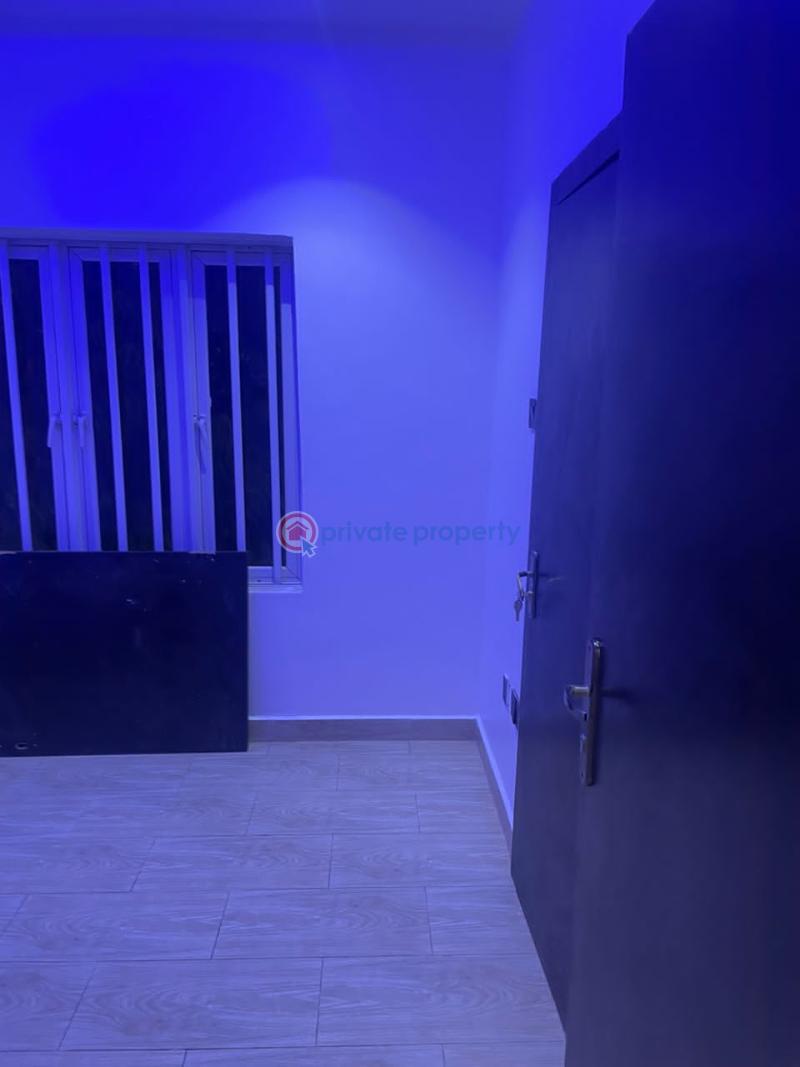 4 bedroom Semi detached Duplex For Sale Magodo Kosofe/Ikosi Lagos - 4