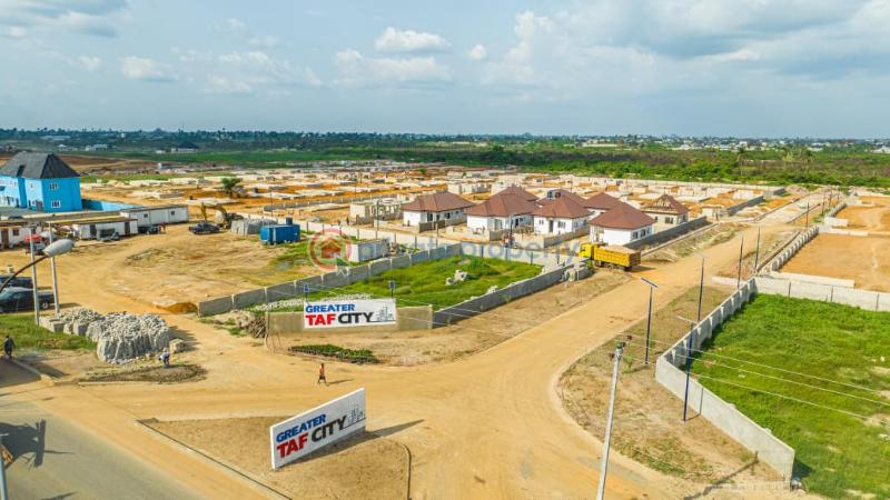 4 bedroom Detached Duplex For Sale Obiri Ikwerre/ New Airport Road Port Harcourt Rivers - 1
