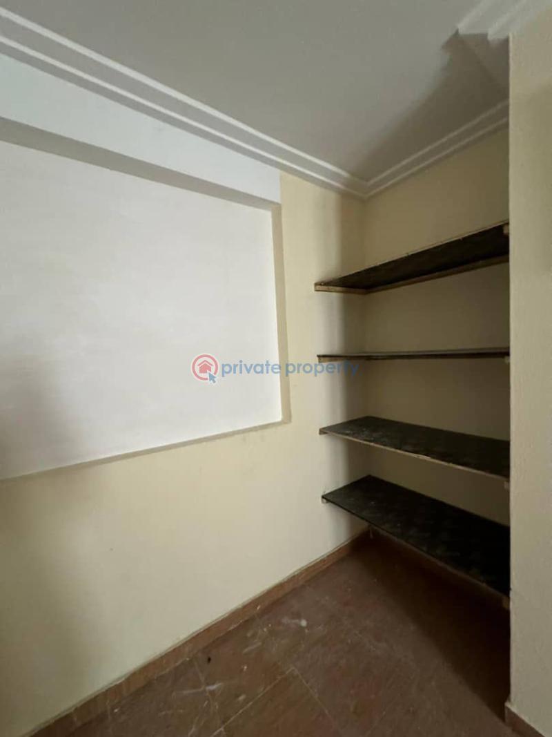 3 bedroom Block Of Flats For Sale Yaba Lagos - 7