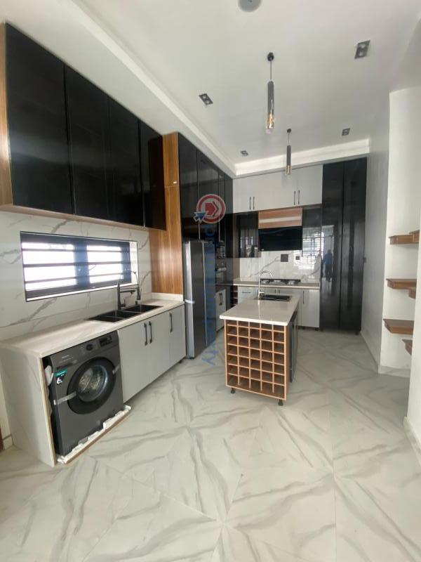 4 bedroom Detached Duplex For Sale Orchid Road Lekki Legos State Lekki Phase 2 Lagos - 3