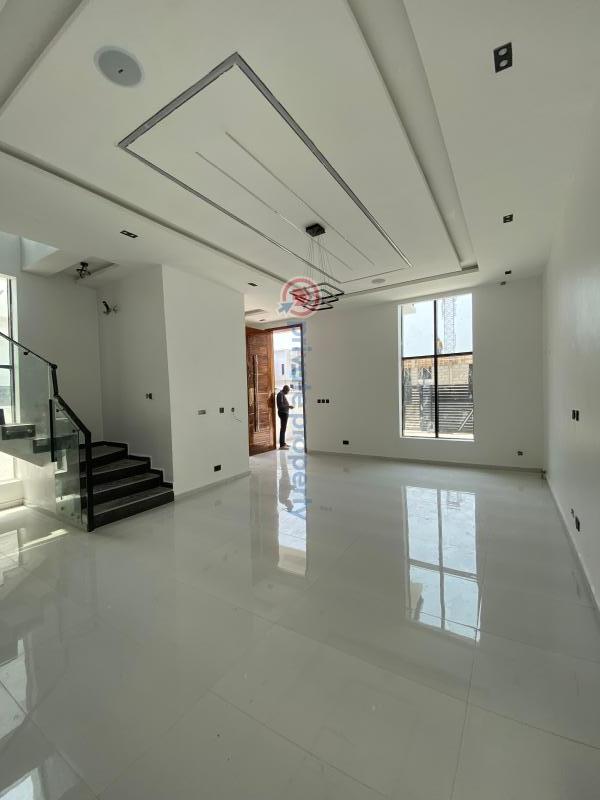 5 bedroom Detached Duplex For Sale Chevron Drive Lekki Lagos - 2