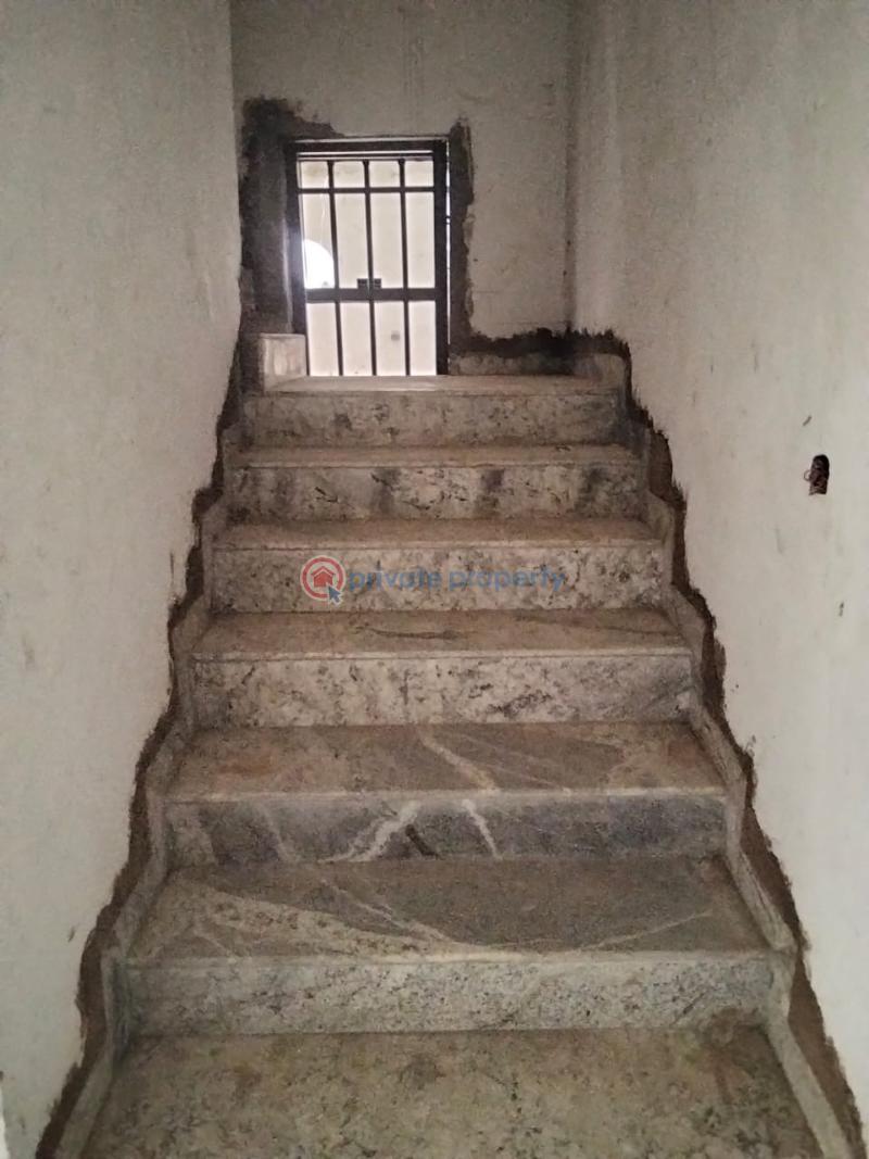 5 bedroom Detached Duplex For Sale Guzape Abuja Phase 1  - 12