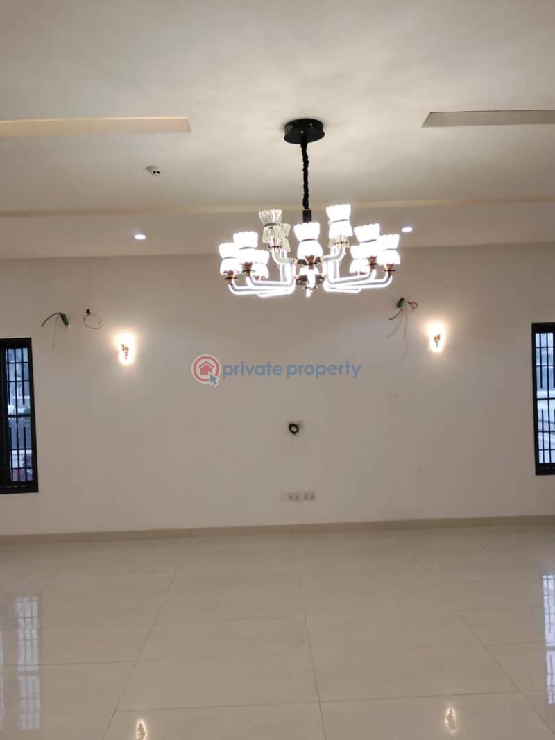7 bedroom Detached Duplex For Sale Guzape Abuja Phase 1  - 7