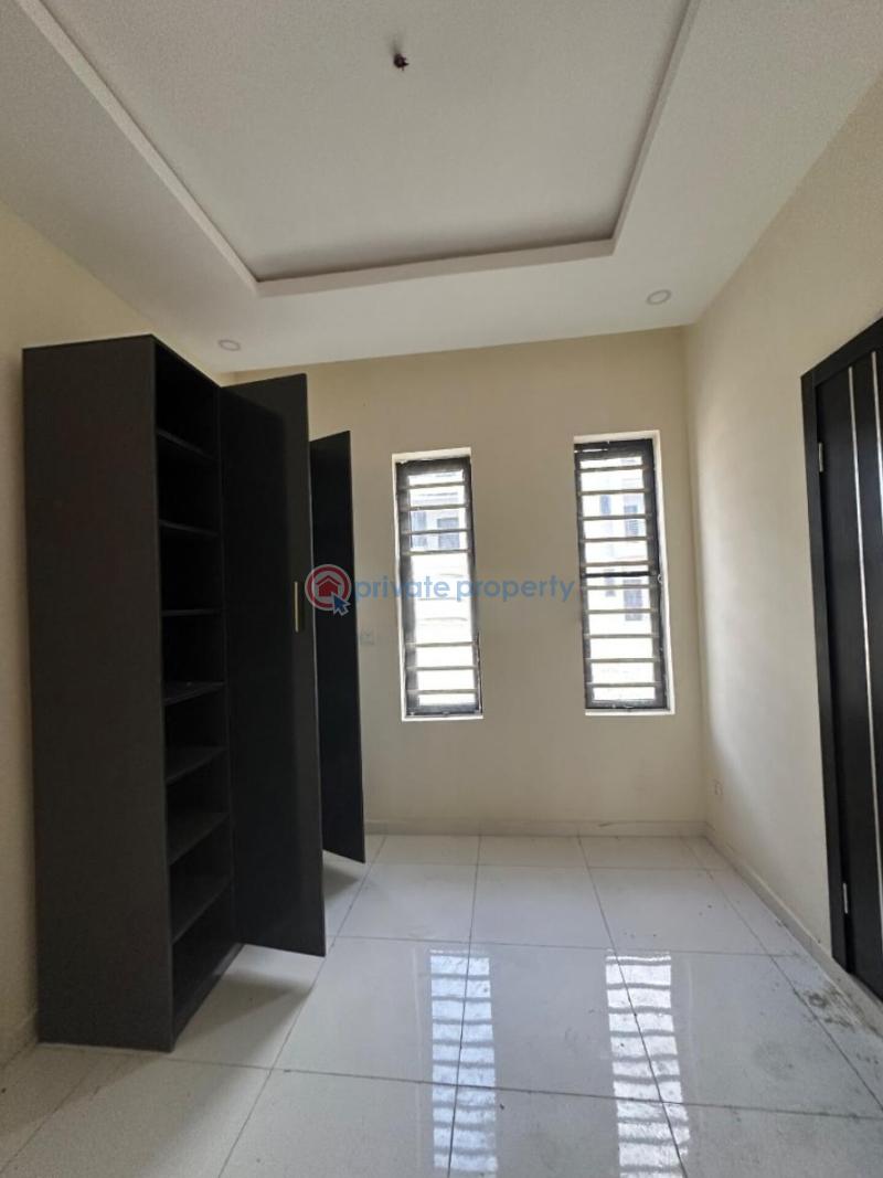 2 bedroom Block Of Flats For Rent Adjacent Blenco Supermarket Sangotedo Ajah Lagos - 1