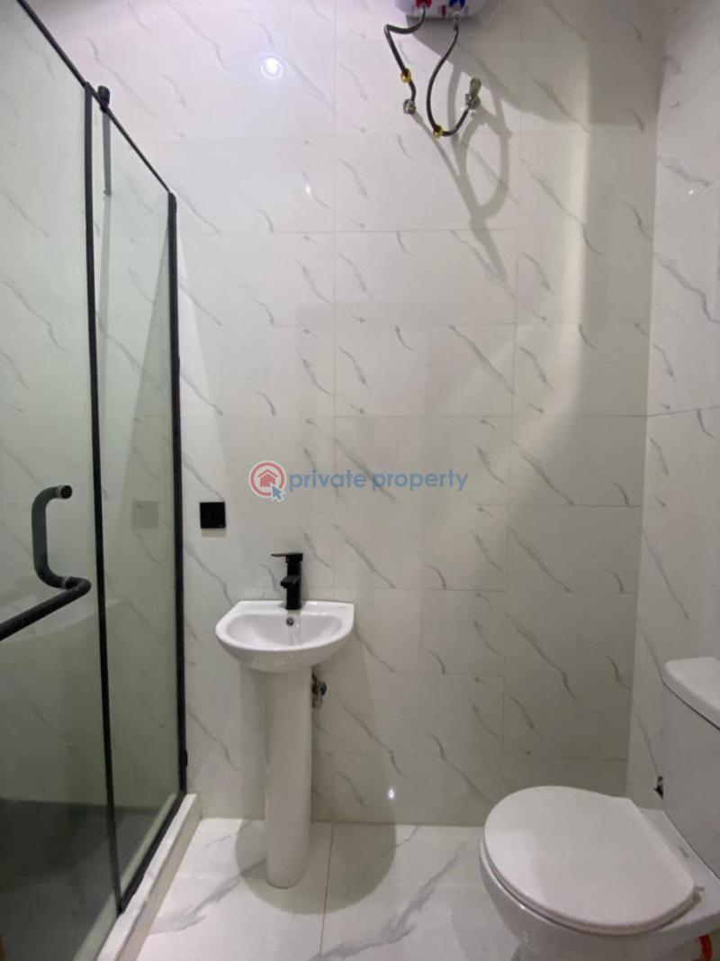 4 bedroom Detached Duplex For Sale Thomas Estate Ajah Lagos - 3