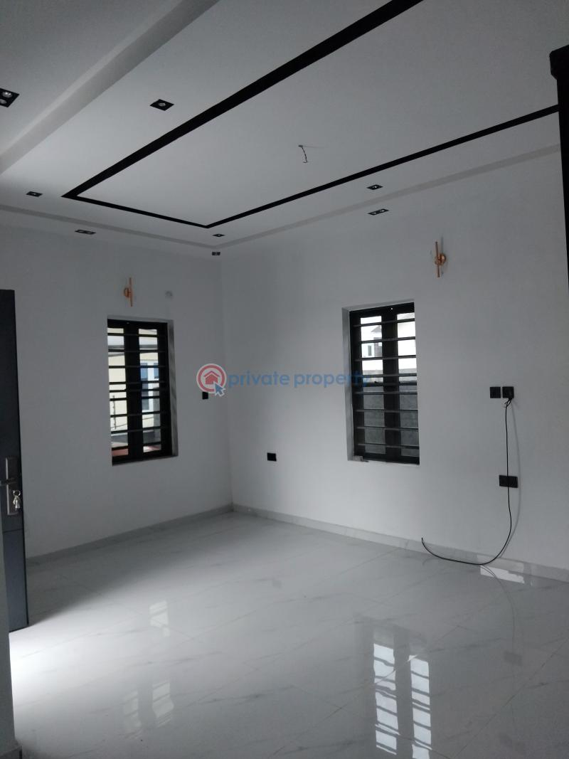 4 bedroom Detached Duplex For Sale Thomas Estate Ajah Lagos - 2